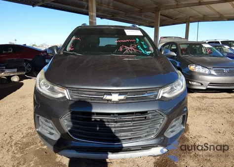 2017 Chevrolet Trax Lt z USA, uszkodzony, nr VIN KL7CJLSB8HB192064